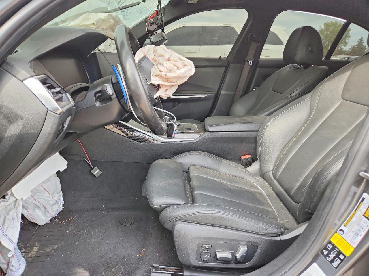 2019 BMW Seria 3 330i - zdjęcie 7