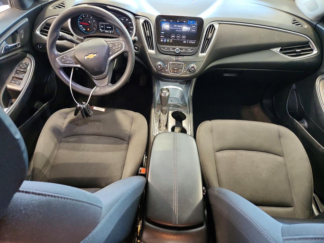 2020 Chevrolet Malibu Lt - zdjęcie 8