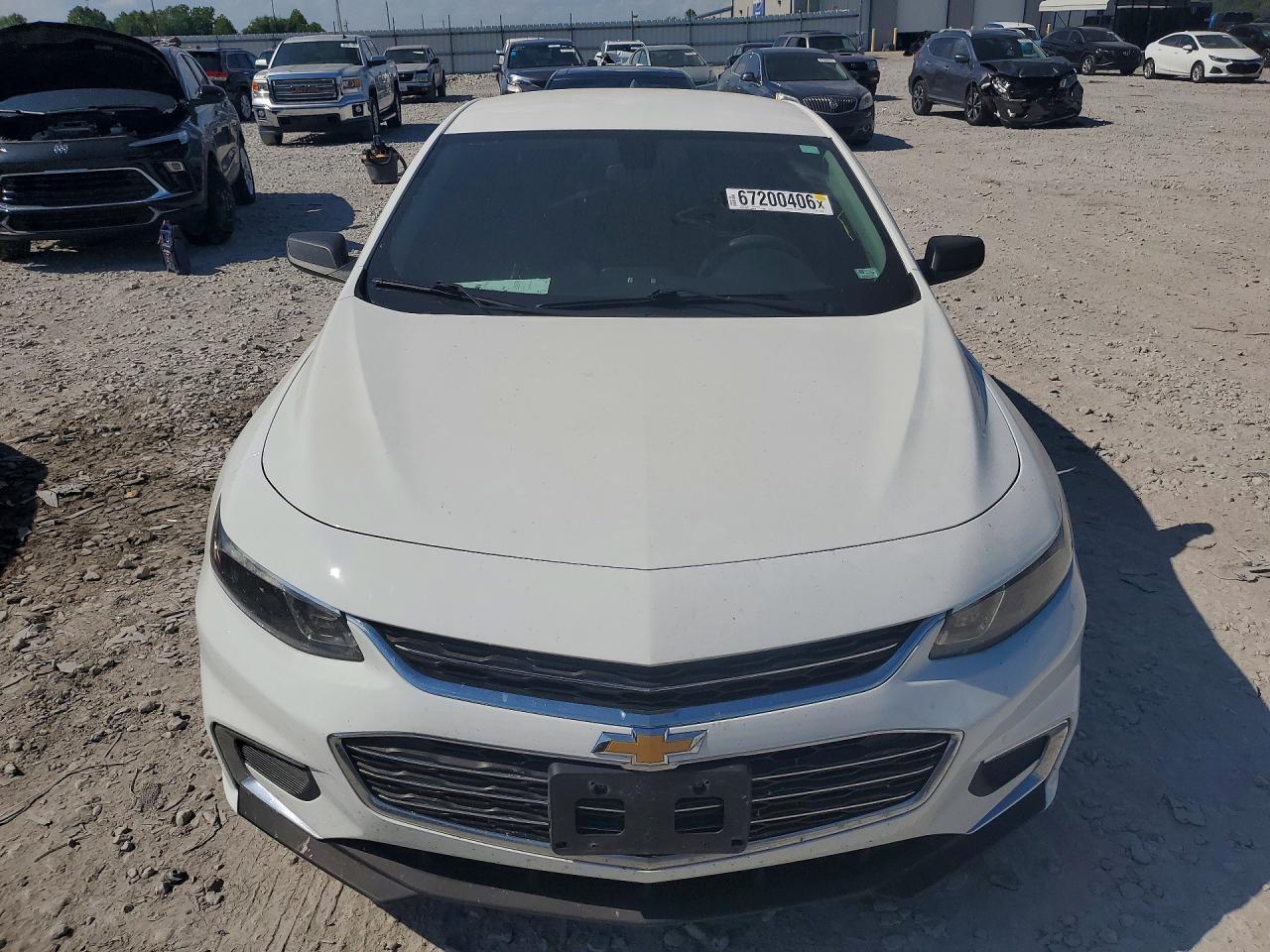 2017 Chevrolet Malibu Ls - zdjęcie 5