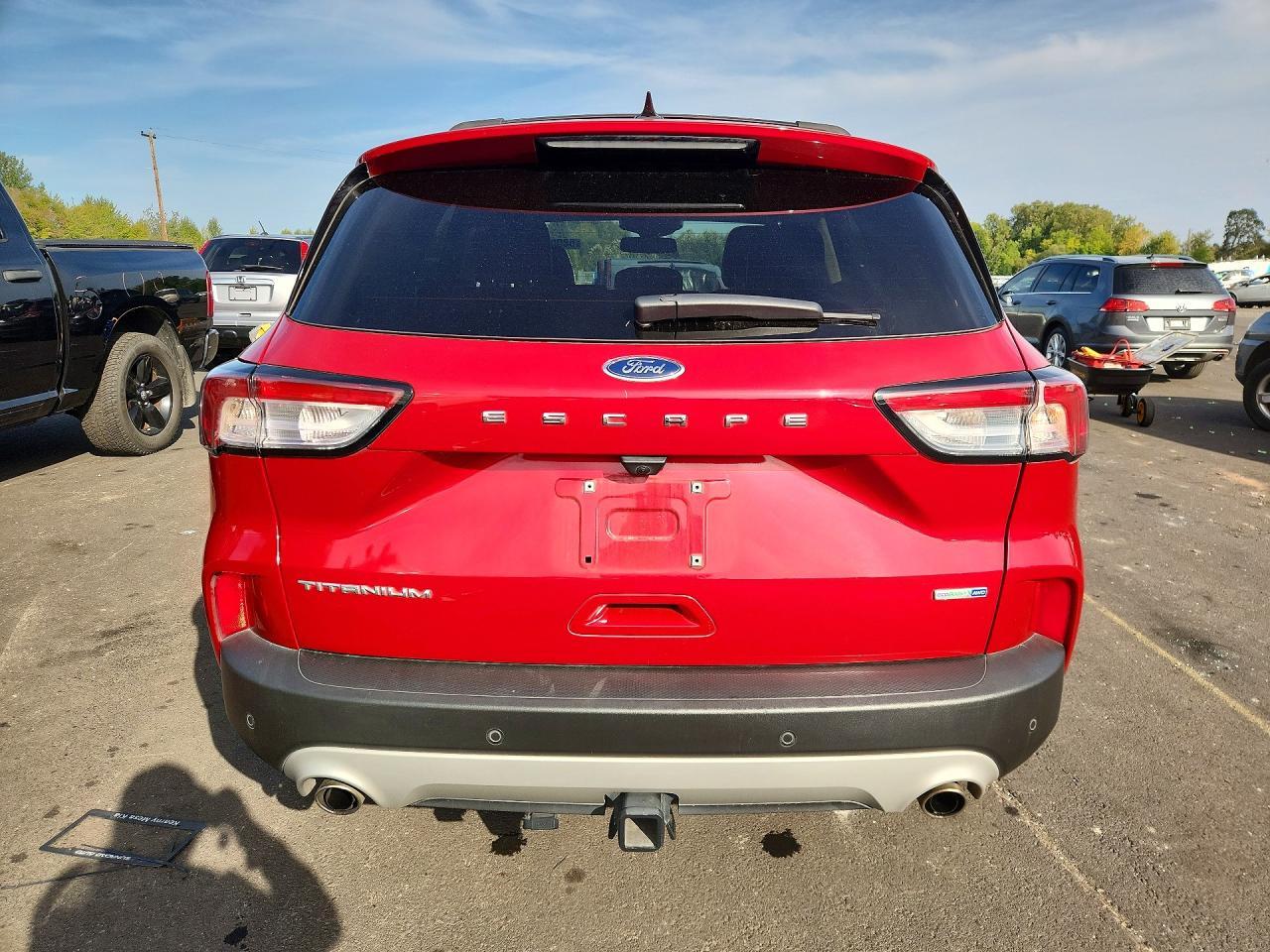 2020 Ford Escape Titanium - zdjęcie 6