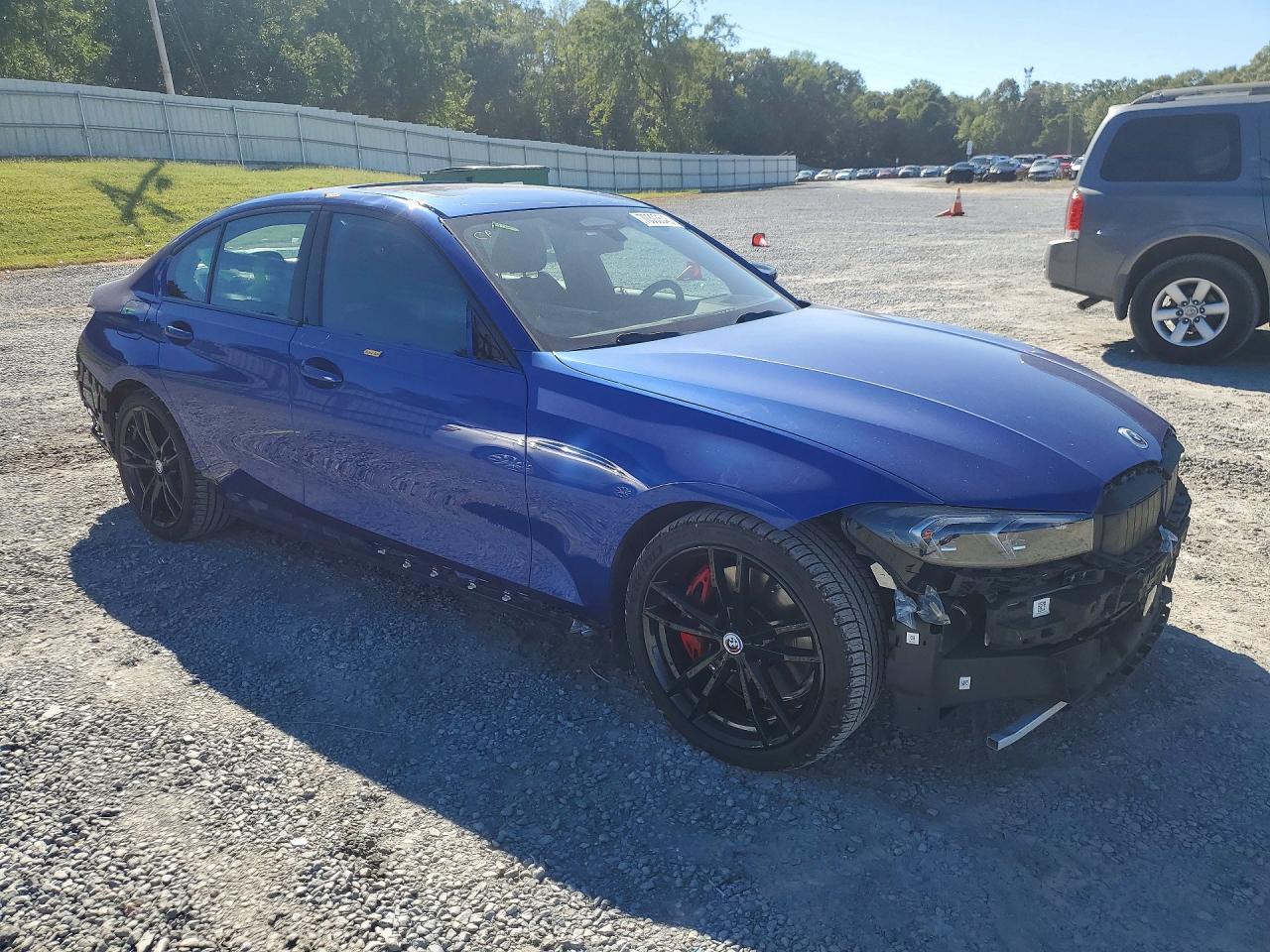 2023 BMW Seria 3 340i - zdjęcie 4