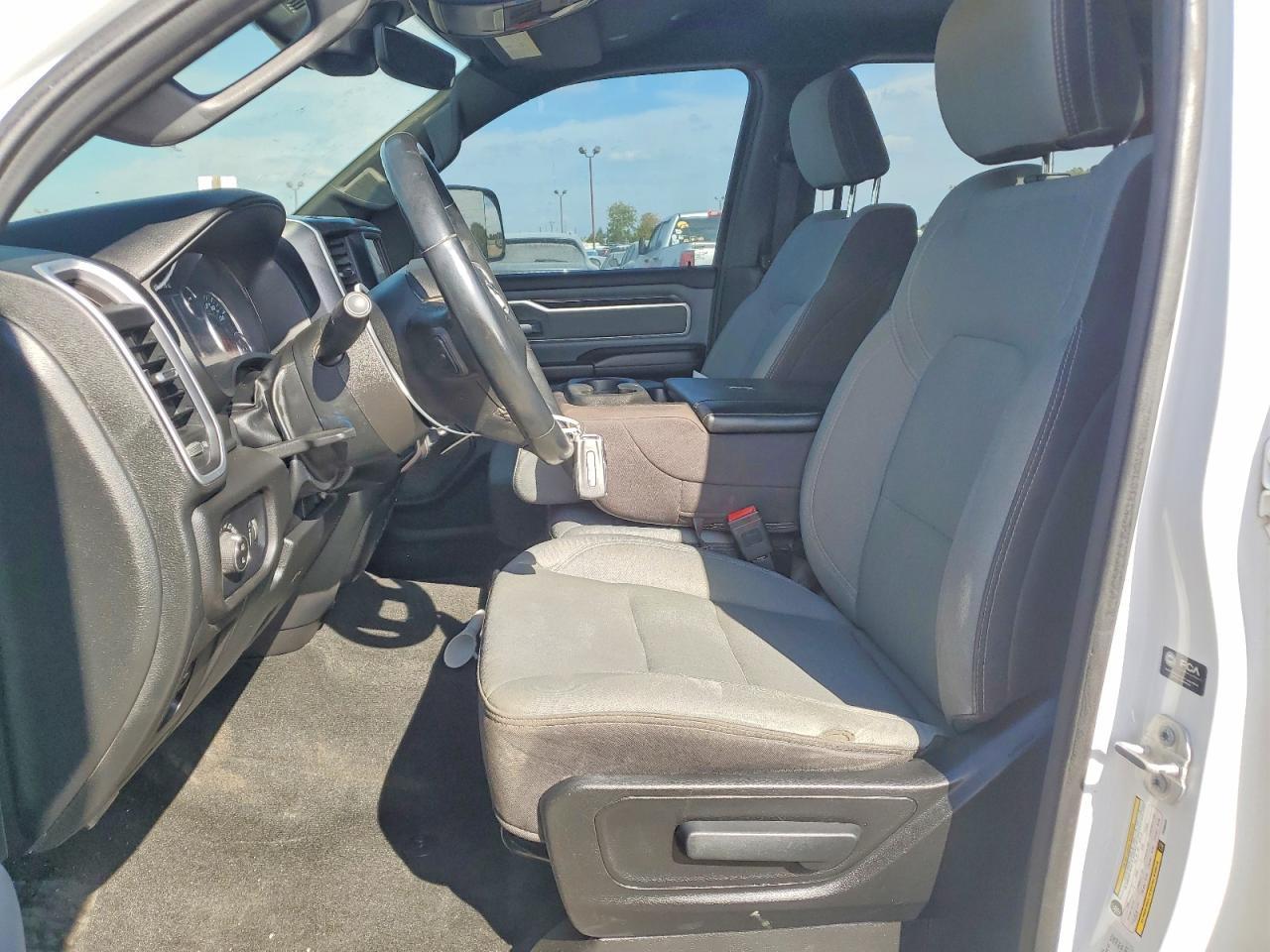 2023 Ram 1500 Big Horn - zdjęcie 7