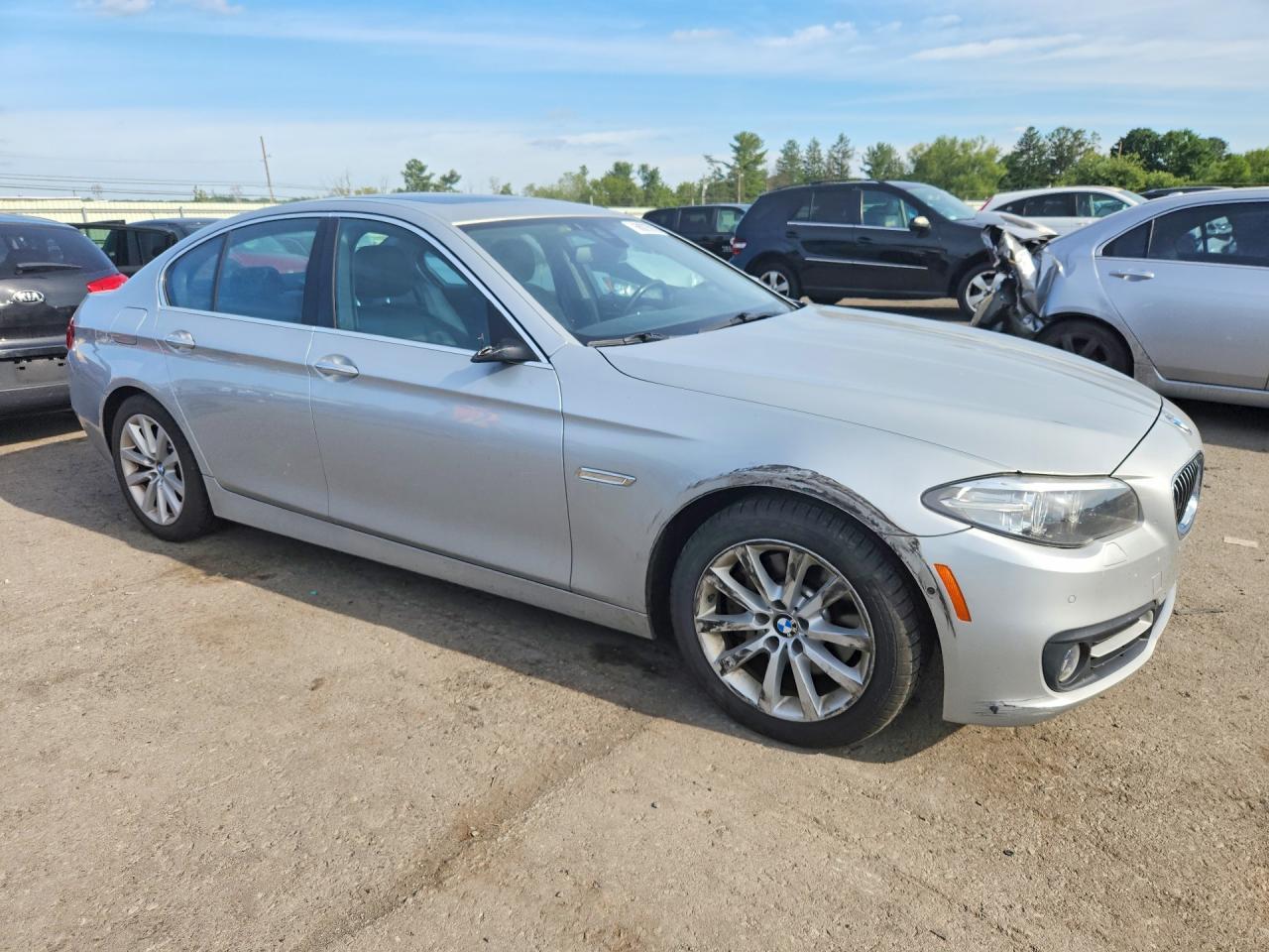 2016 BMW Seria 5 535i - zdjęcie 4