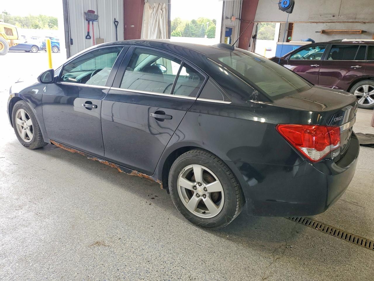 2016 Chevrolet Cruze Limited Lt - zdjęcie 2