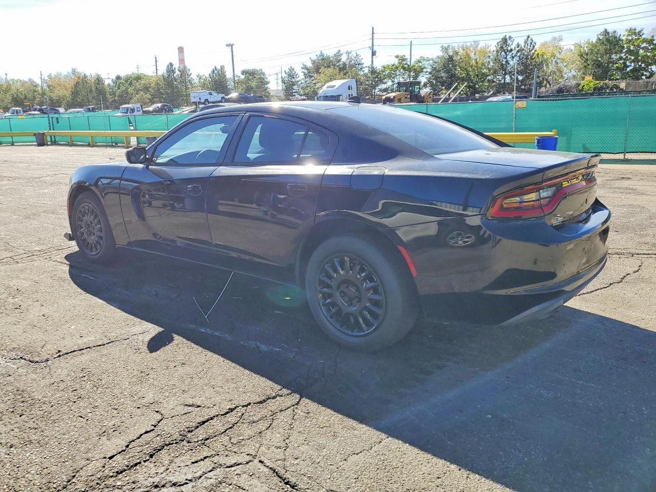 2015 Dodge Charger Police - zdjęcie 2