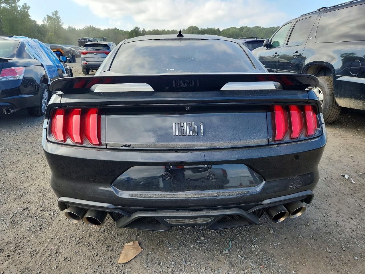 2022 Ford Mustang Mach I - zdjęcie 6