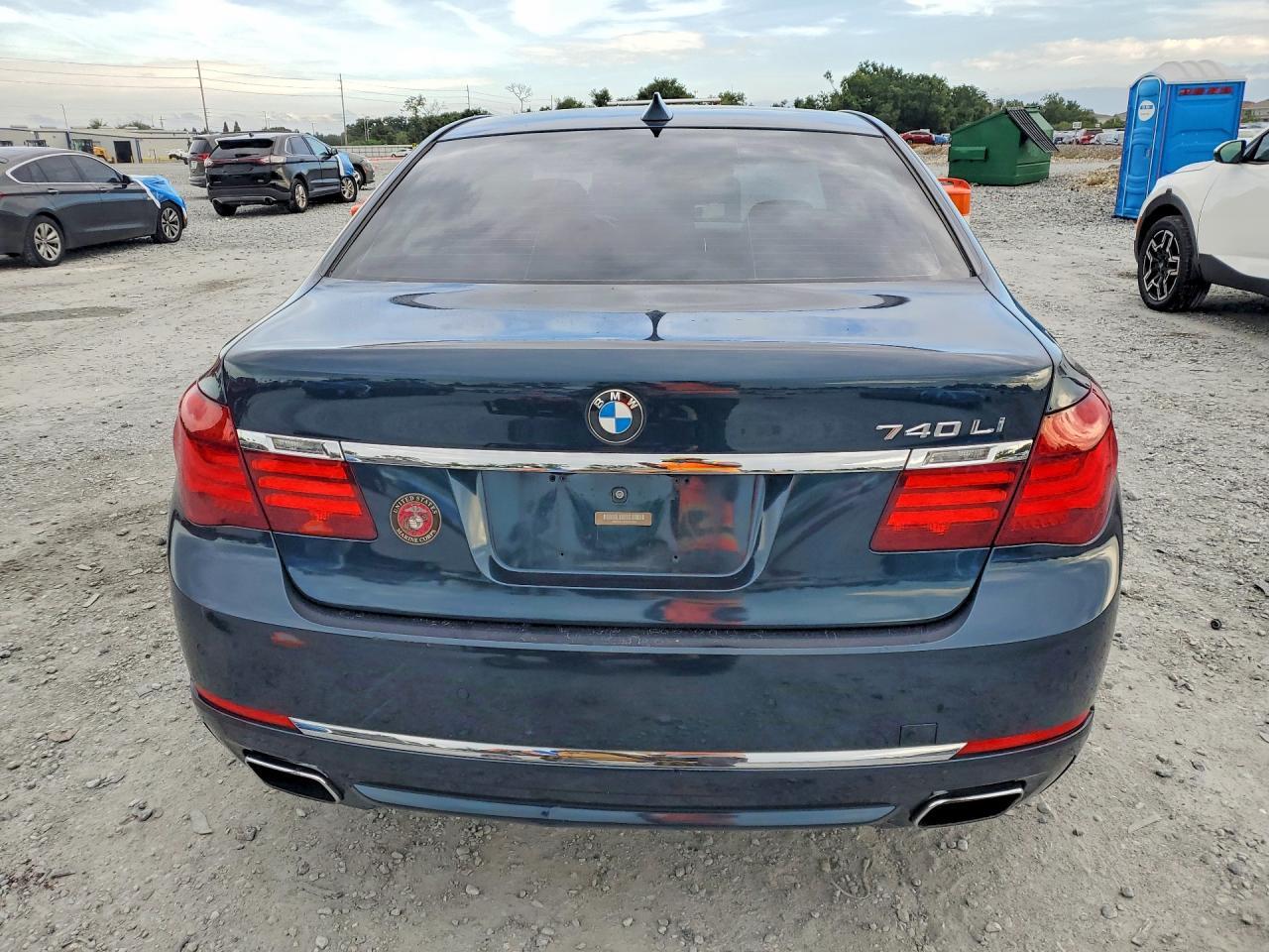 2013 BMW 740 Li - zdjęcie 6