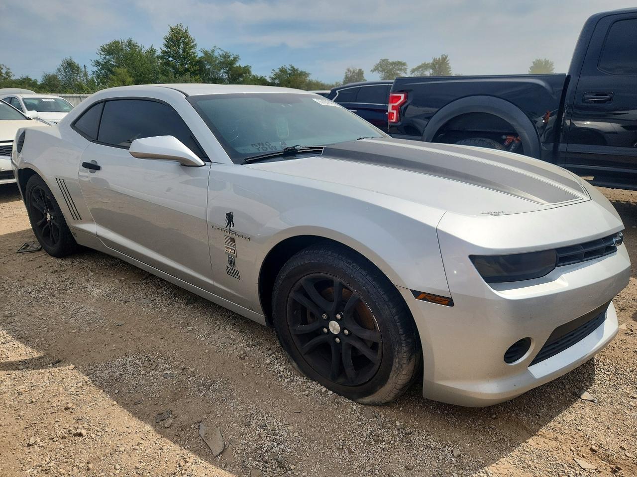 2015 Chevrolet Camaro Ls - zdjęcie 4