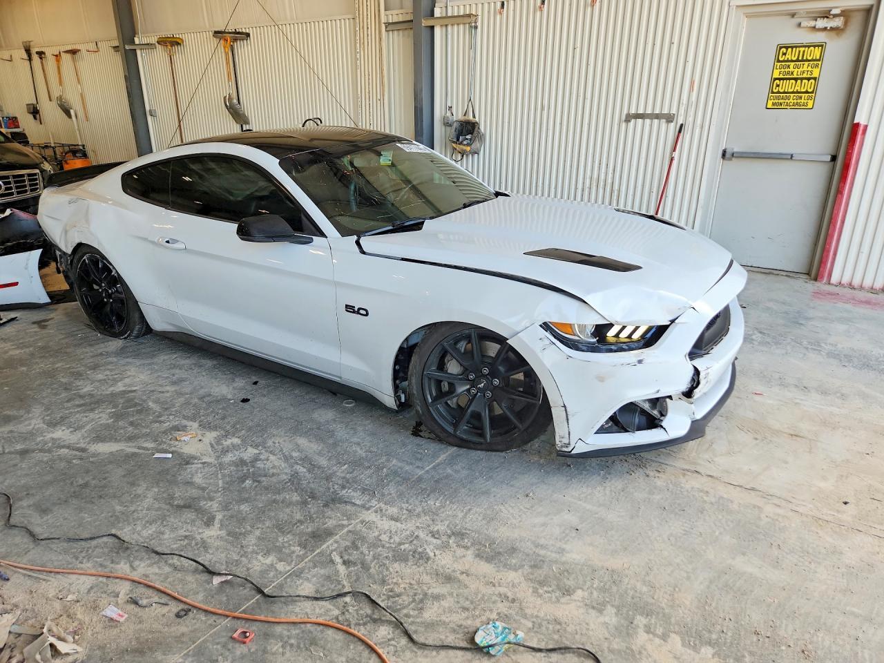 2017 Ford Mustang Gt - zdjęcie 4