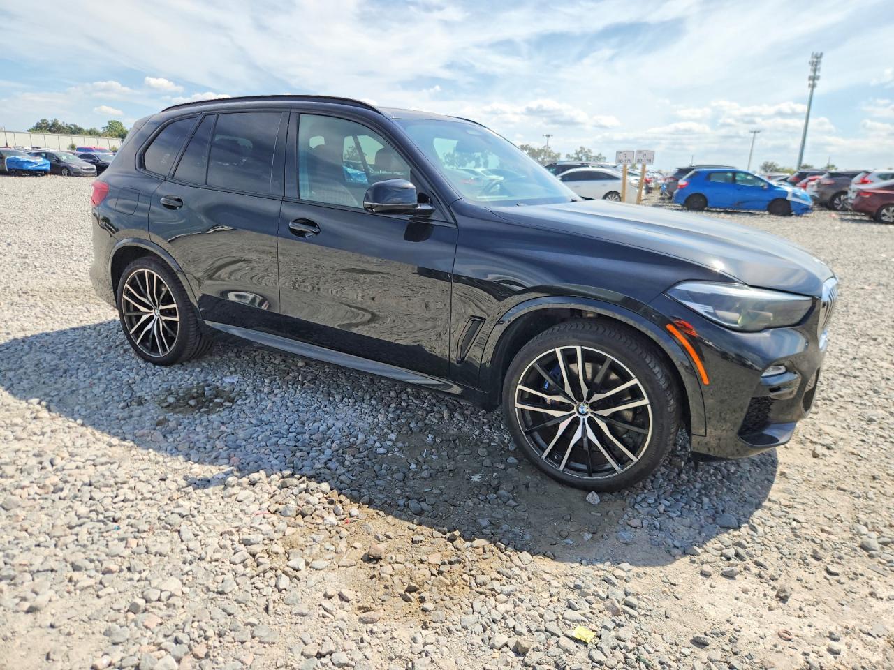 2019 BMW X5 xDrive40I - zdjęcie 4