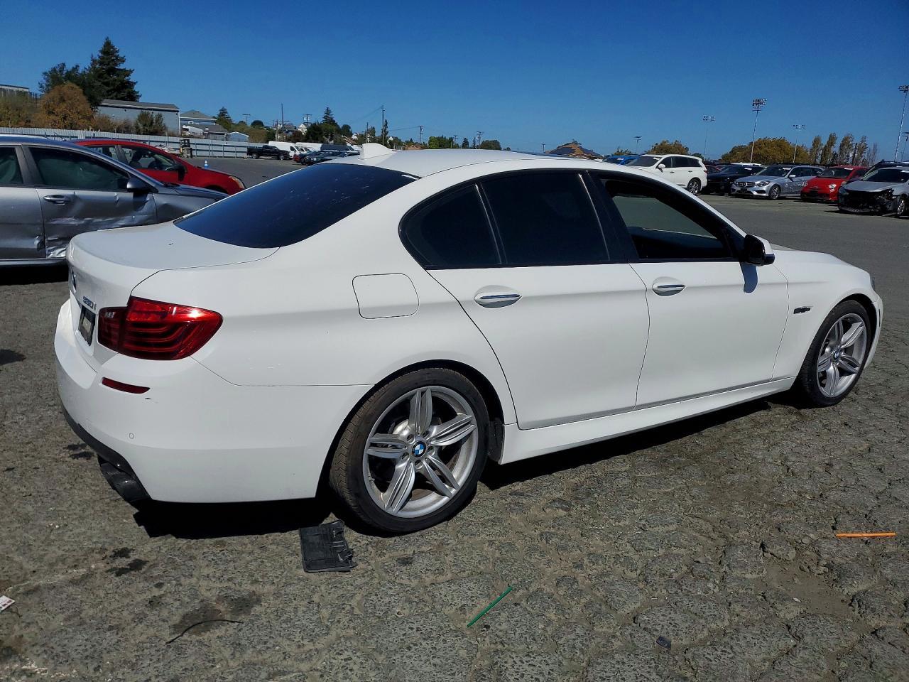 2016 BMW 550 I - zdjęcie 3