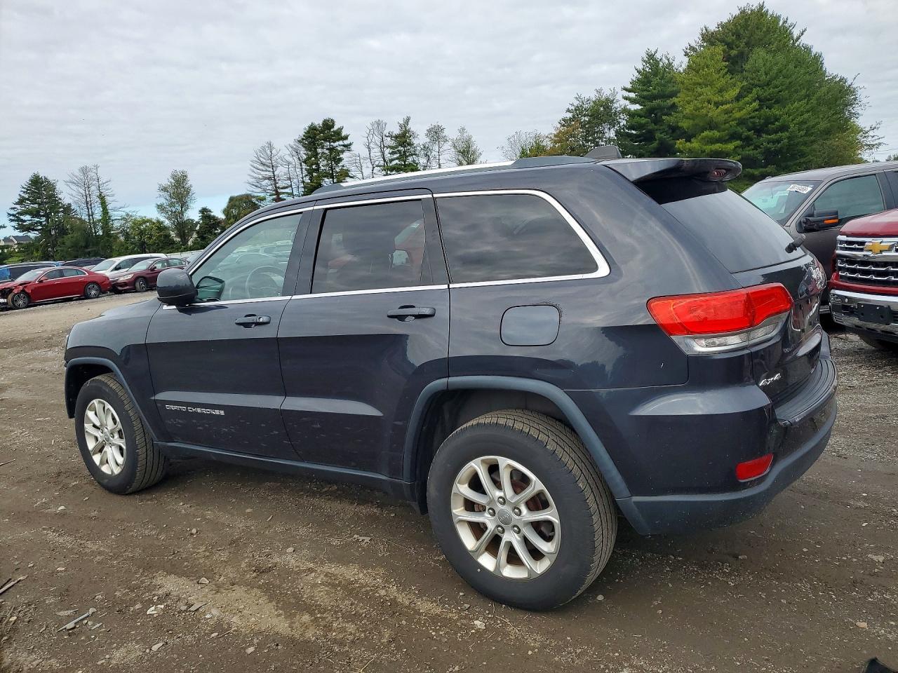 2015 Jeep Grand Cherokee Laredo - zdjęcie 2