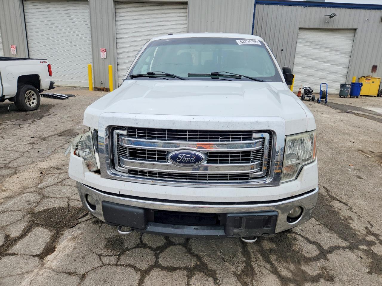 2013 Ford F150 Supercrew - zdjęcie 5
