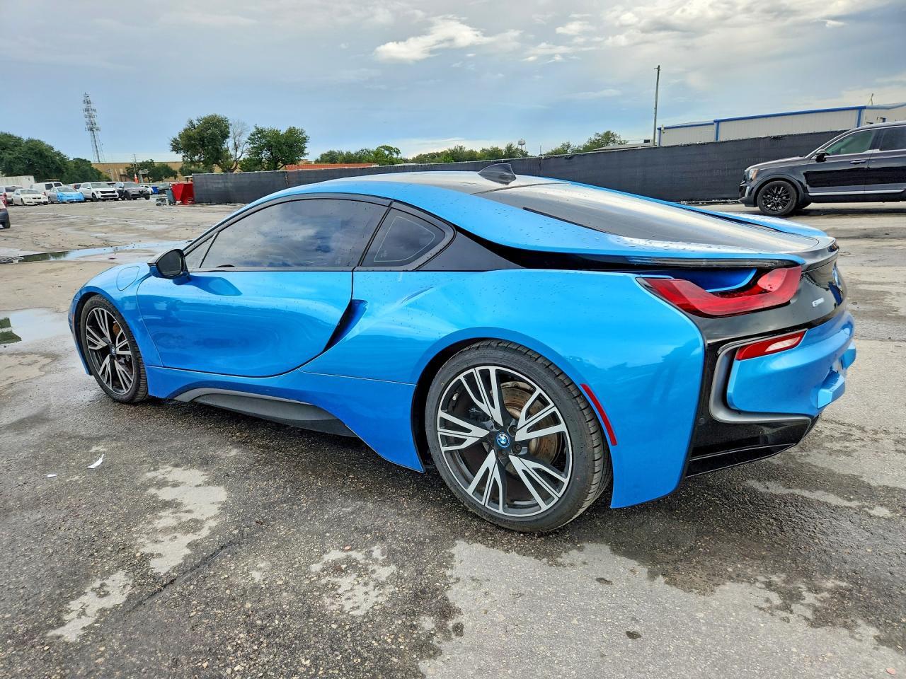 2015 BMW I8 - zdjęcie 2