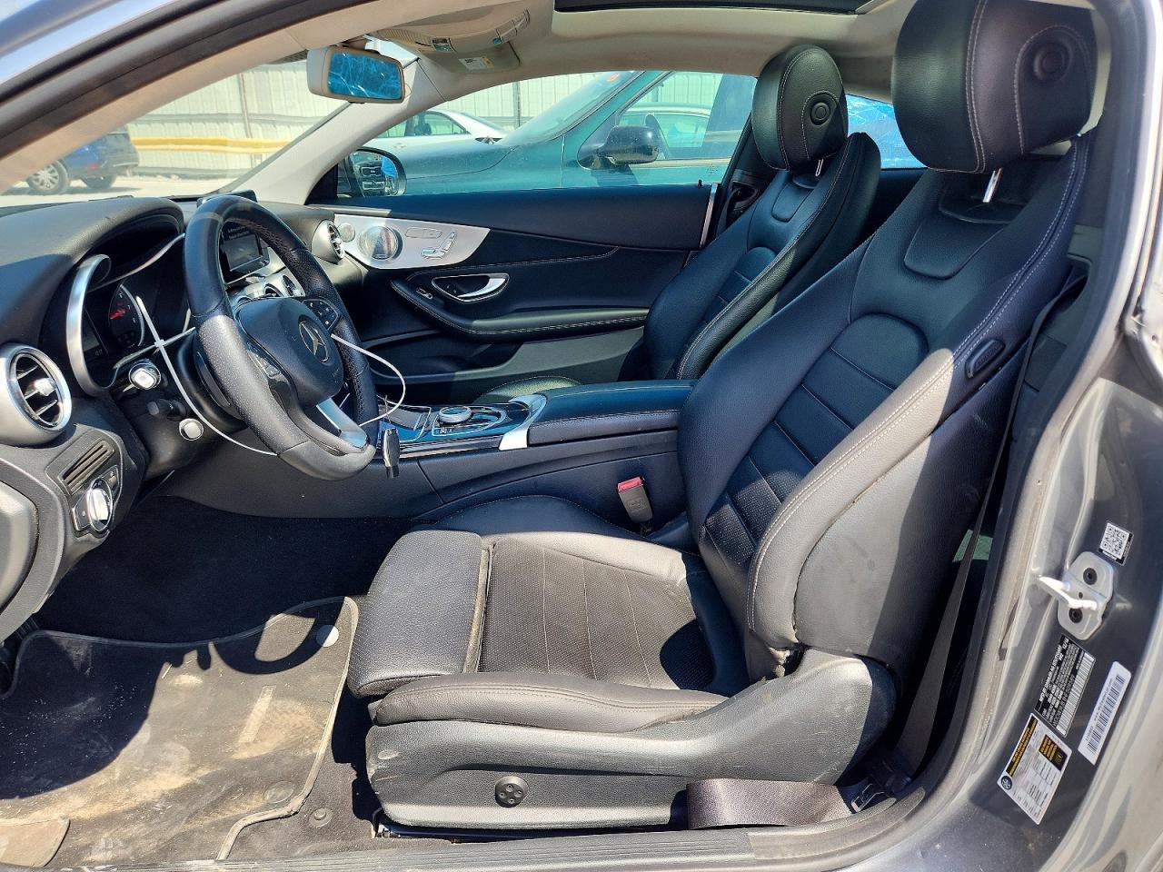2017 Mercedes-Benz C 300 - zdjęcie 7