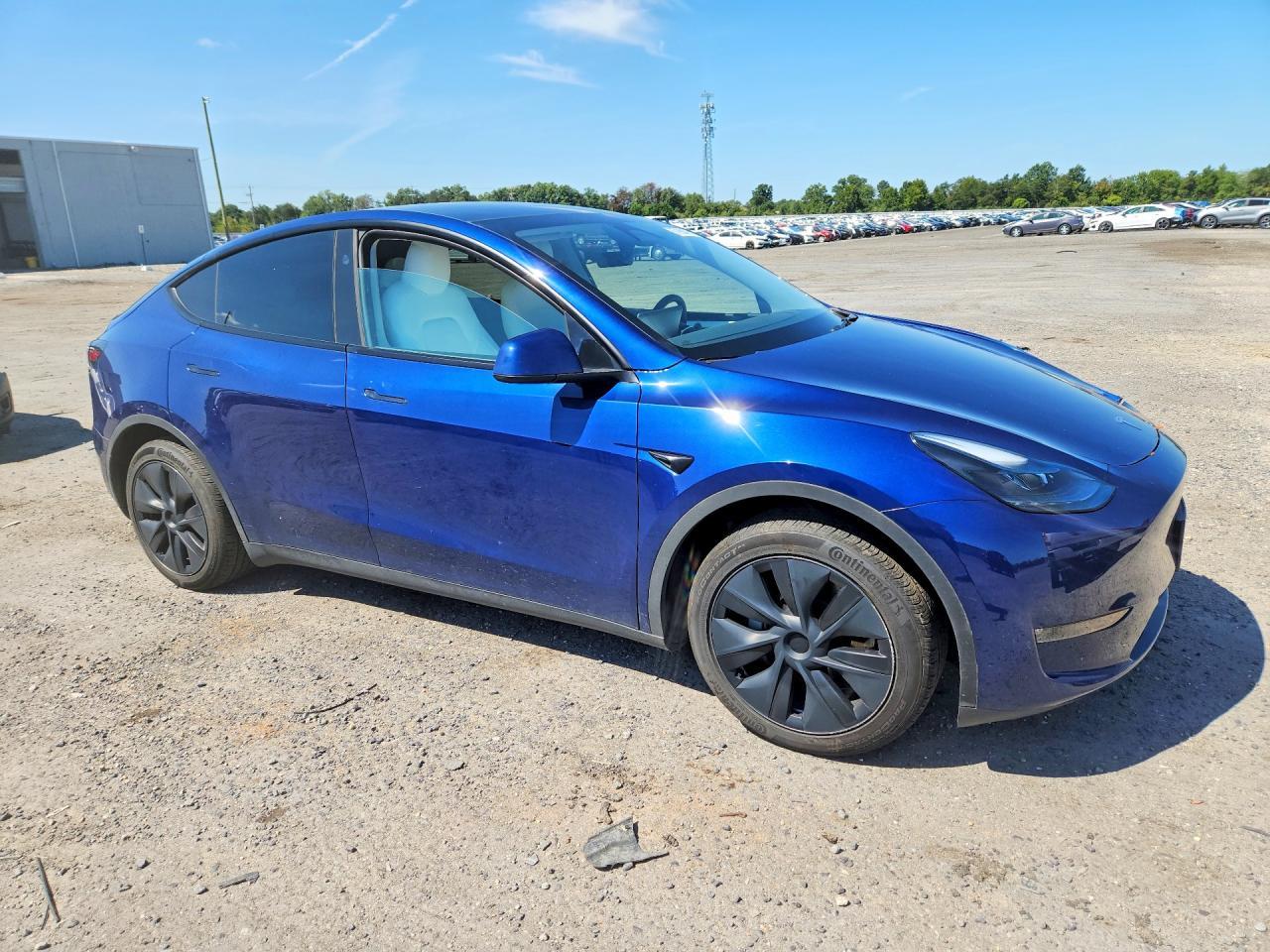 2024 Tesla Model Y - zdjęcie 4