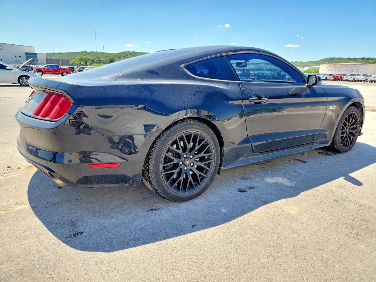2017 Ford Mustang Gt - zdjęcie 3