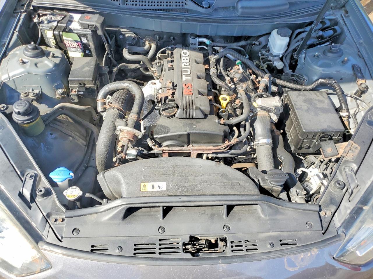 2013 Hyundai Genesis Coupe 2.0T - zdjęcie 11
