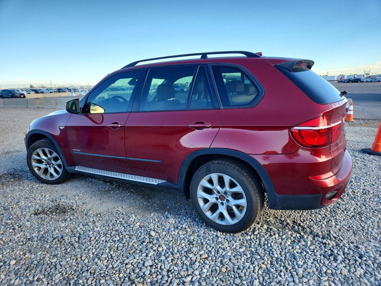 2013 BMW X5 xDrive35I - zdjęcie 2