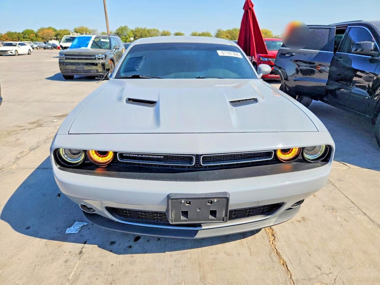 2021 Dodge Challenger Sxt - zdjęcie 5