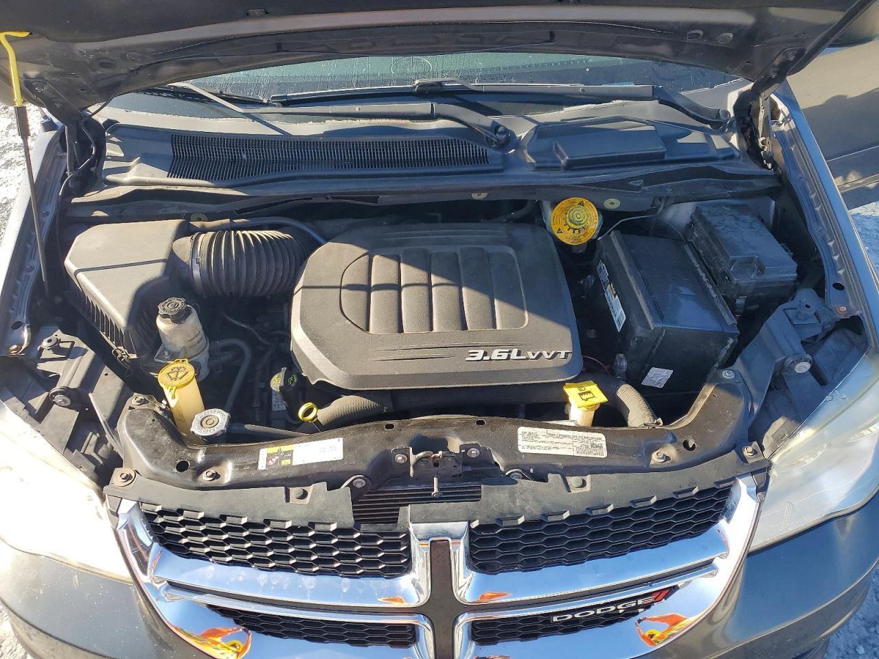 2016 Dodge Grand Caravan Se - zdjęcie 12