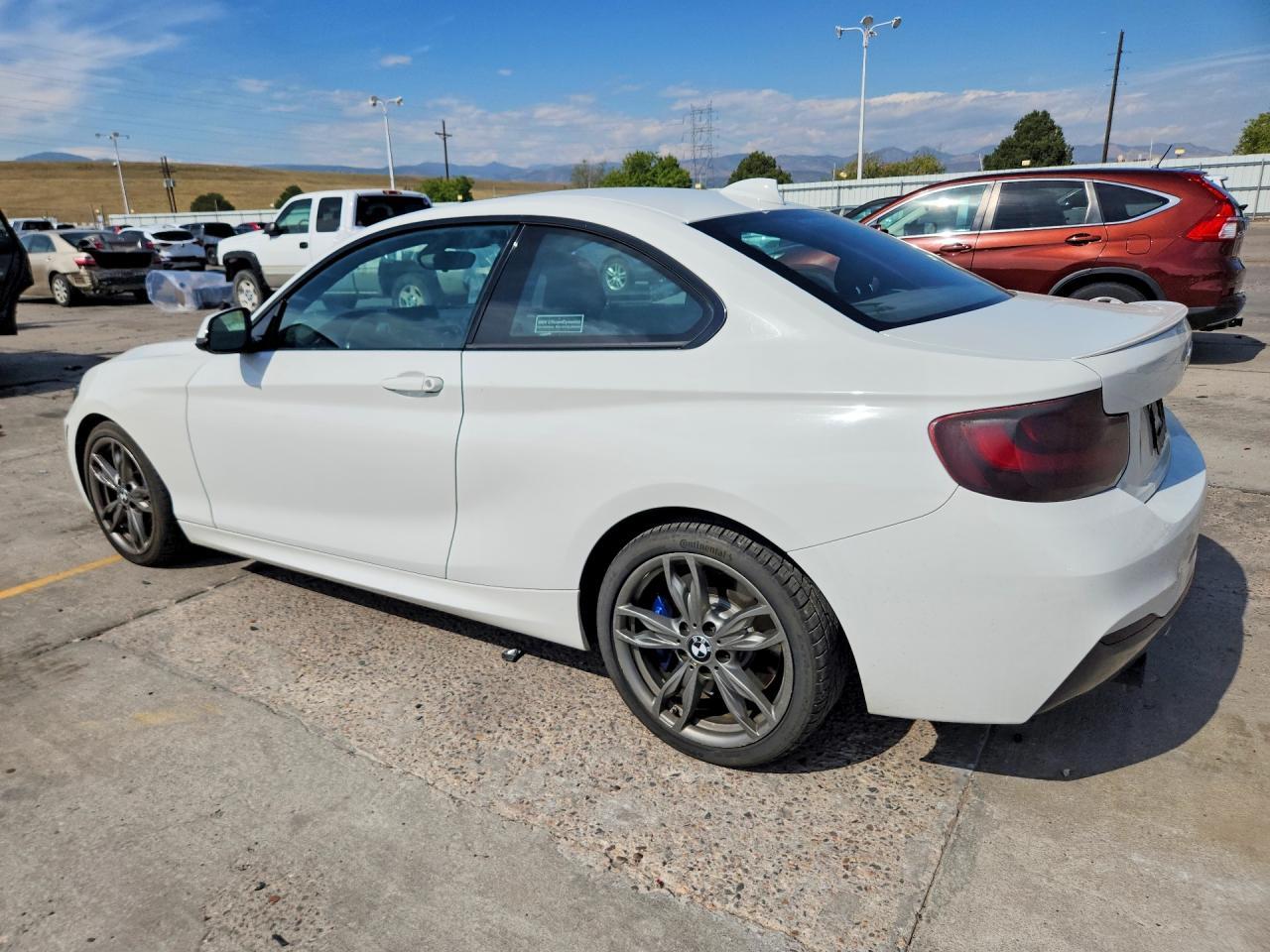 2015 BMW Seria 2 Coupe M235i - zdjęcie 2