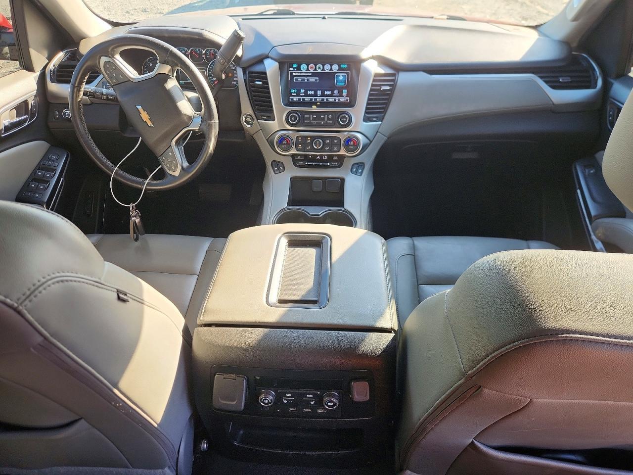 2019 Chevrolet Tahoe C1500 Lt - zdjęcie 8