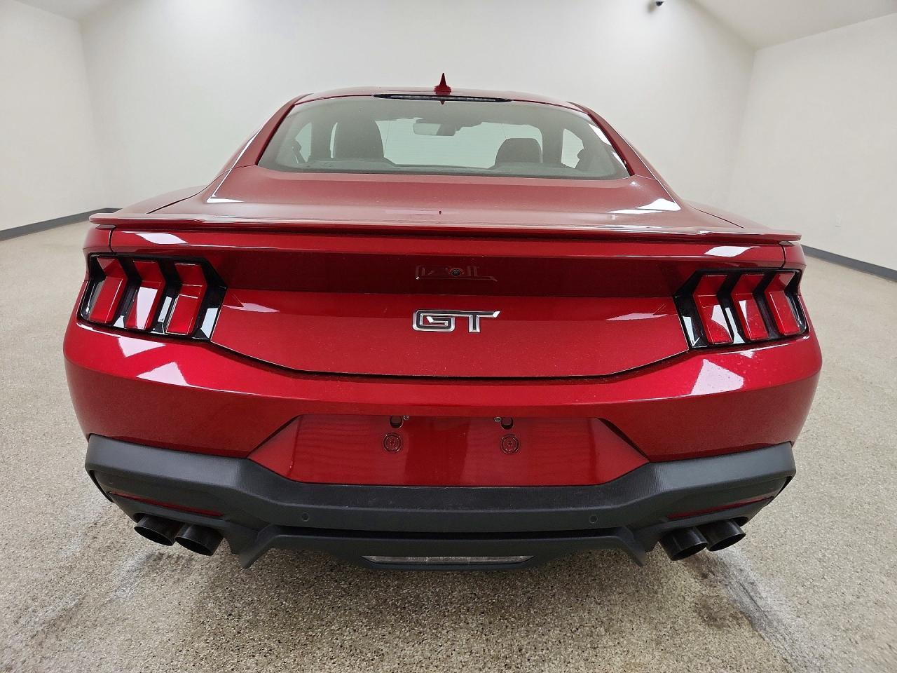 2024 Ford Mustang Gt - zdjęcie 6