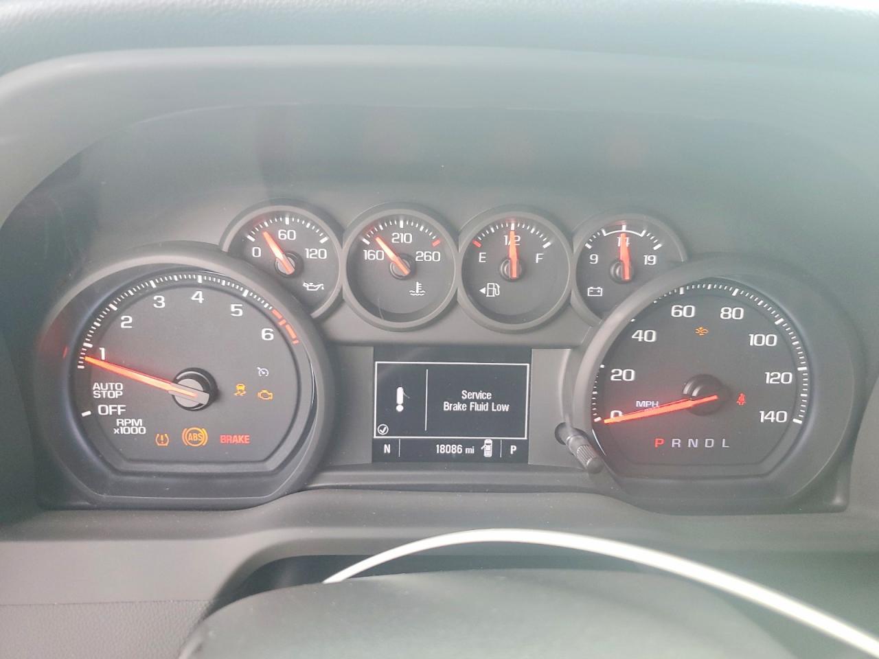 2025 GMC Sierra C1500 - zdjęcie 9