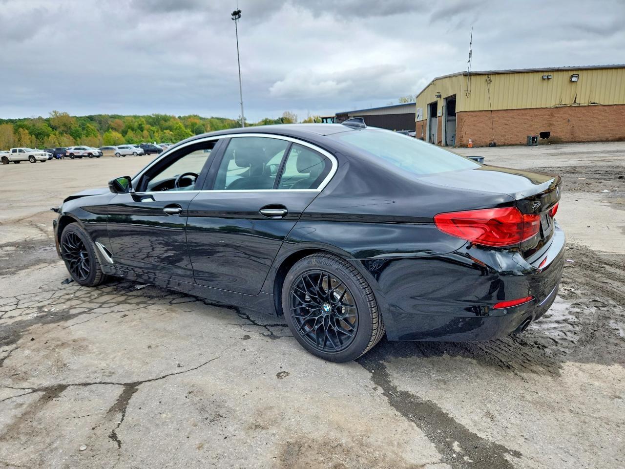 2018 BMW Seria 5 530i - zdjęcie 2