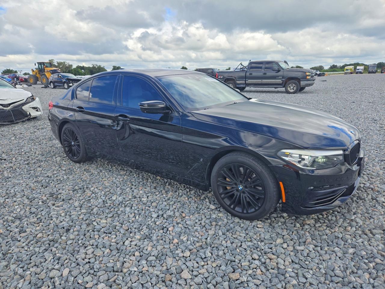 2019 BMW 530E - zdjęcie 4