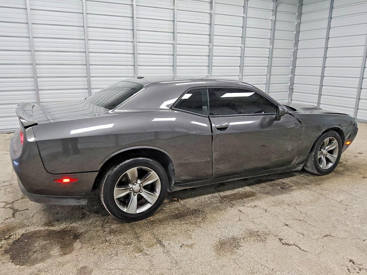 2019 Dodge Challenger Sxt - zdjęcie 3