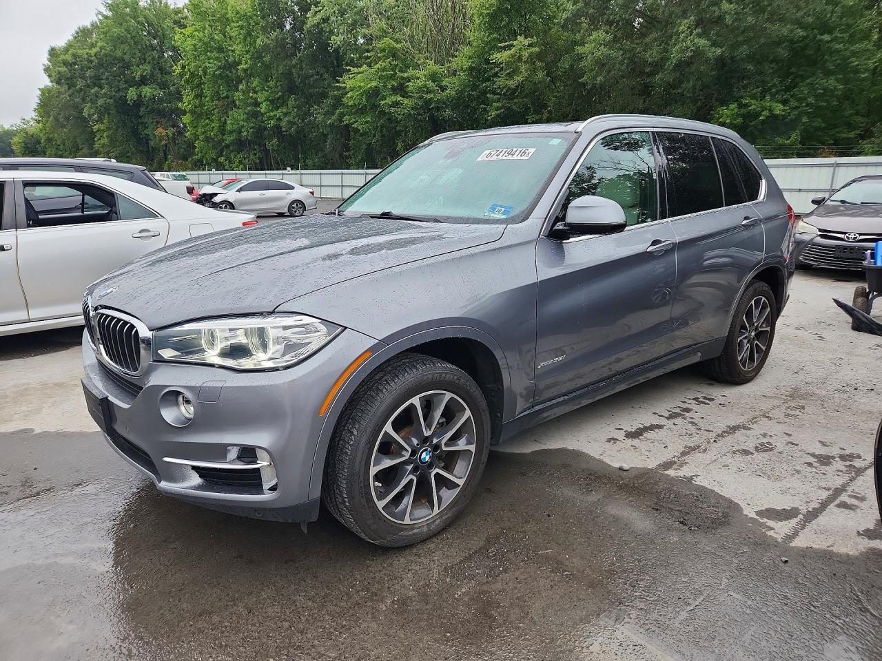 2017 BMW X5 xDrive35I - zdjęcie główne