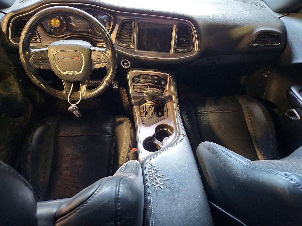 2017 Dodge Challenger Sxt - zdjęcie 8