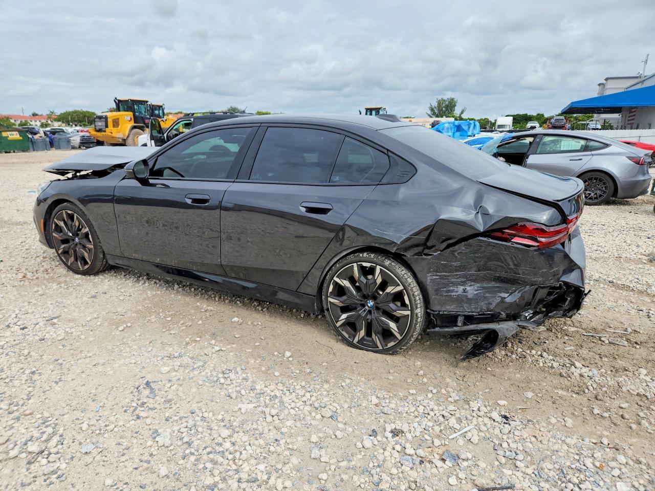 2024 BMW 530 I - zdjęcie 2