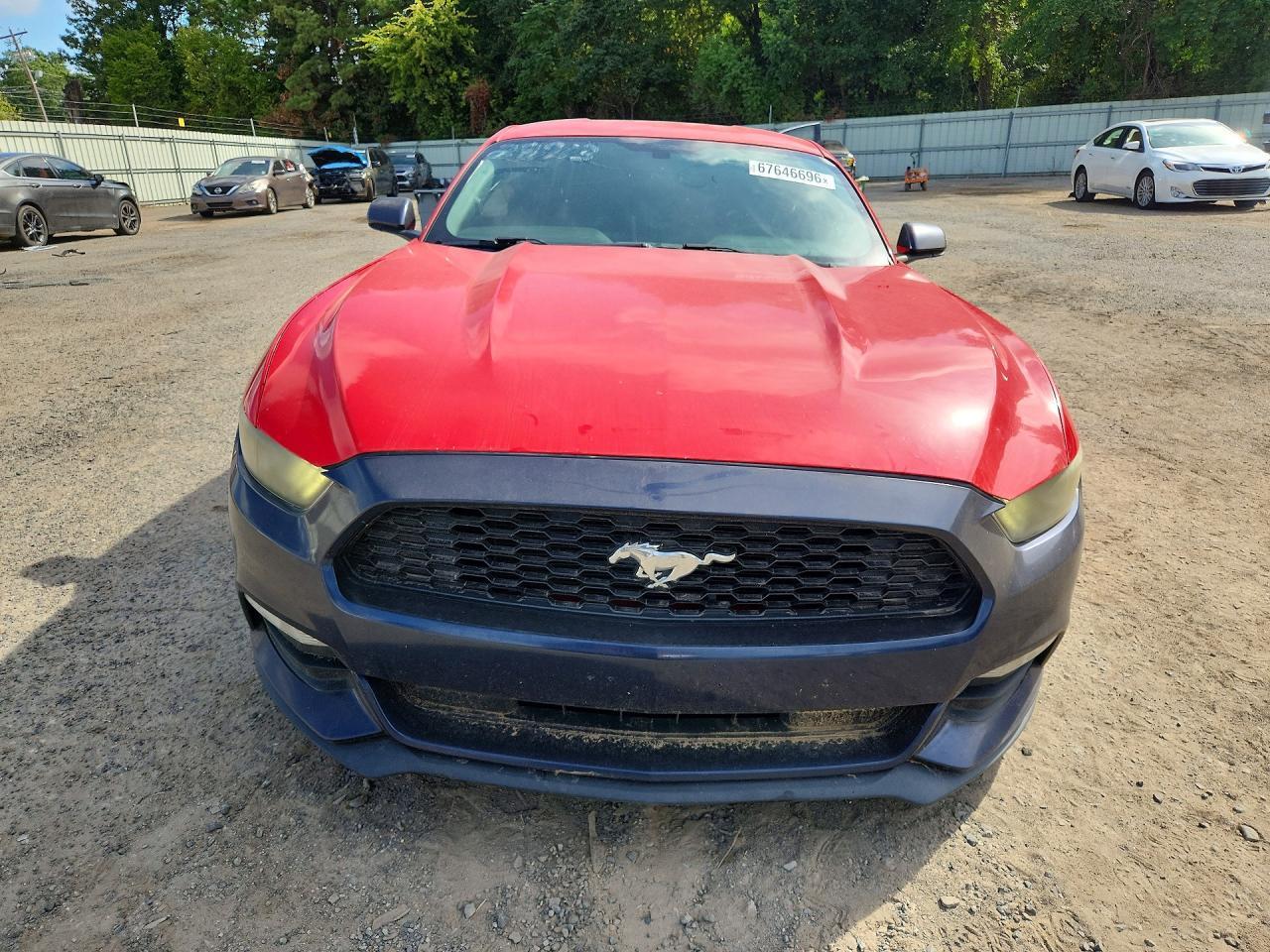 2015 Ford Mustang - zdjęcie 5