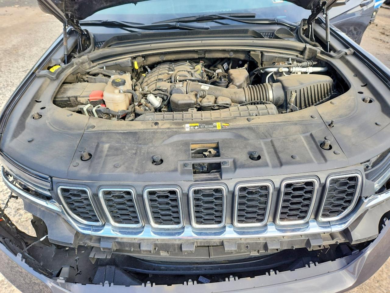 2023 Jeep Grand Cherokee Laredo - zdjęcie 12