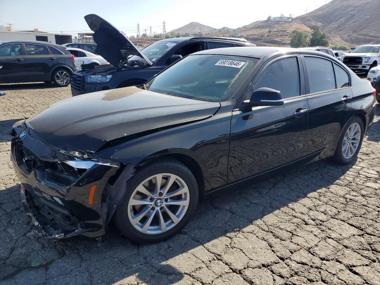 2017 BMW 320 I - zdjęcie główne