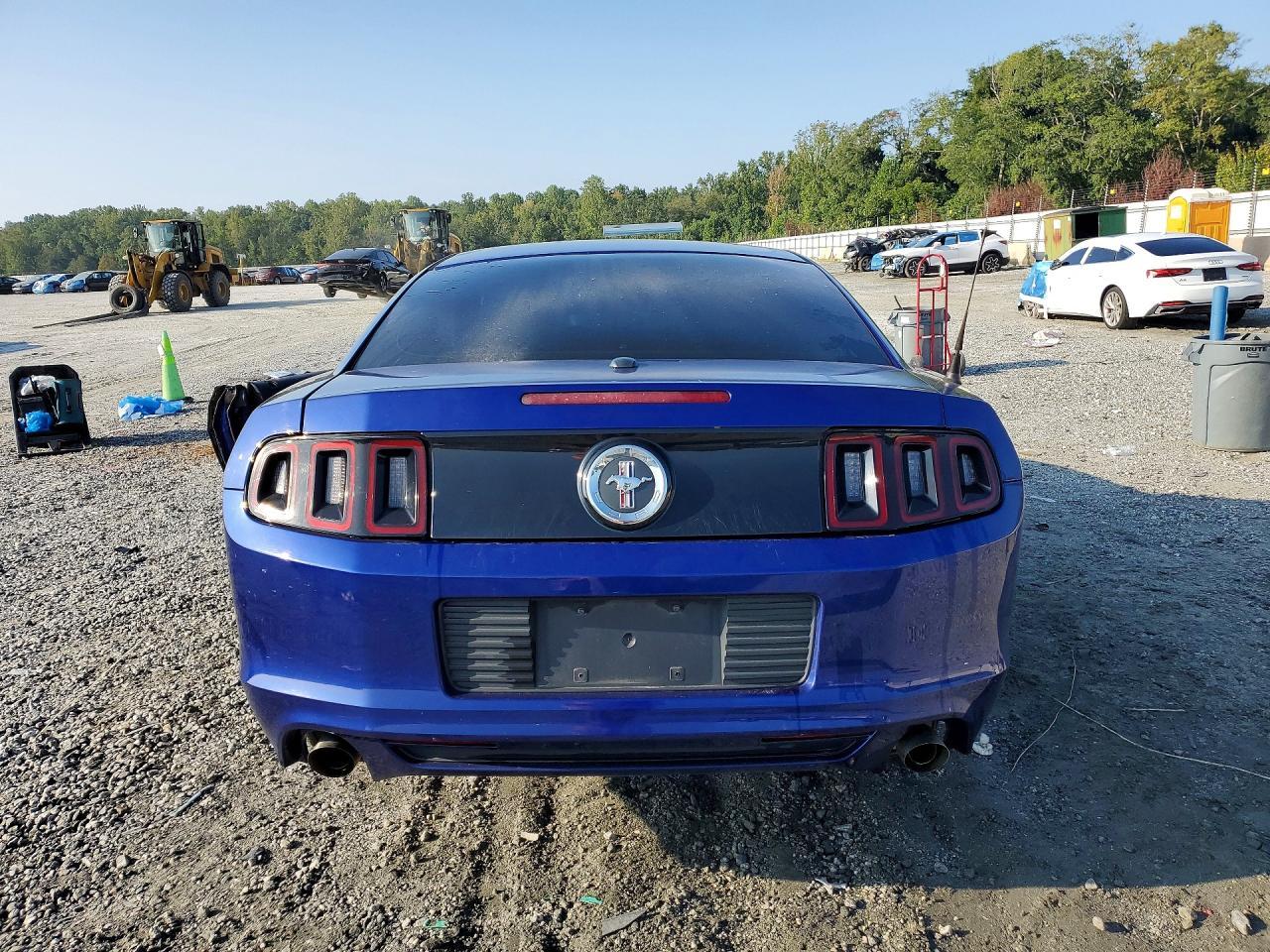 2014 Ford Mustang - zdjęcie 6