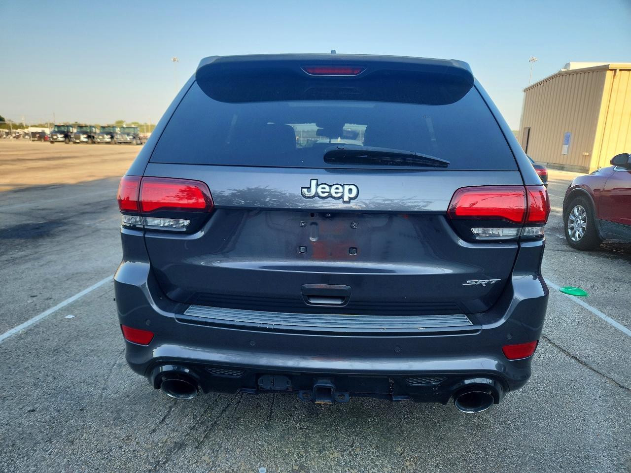 2015 Jeep Grand Cherokee Srt-8 - zdjęcie 6