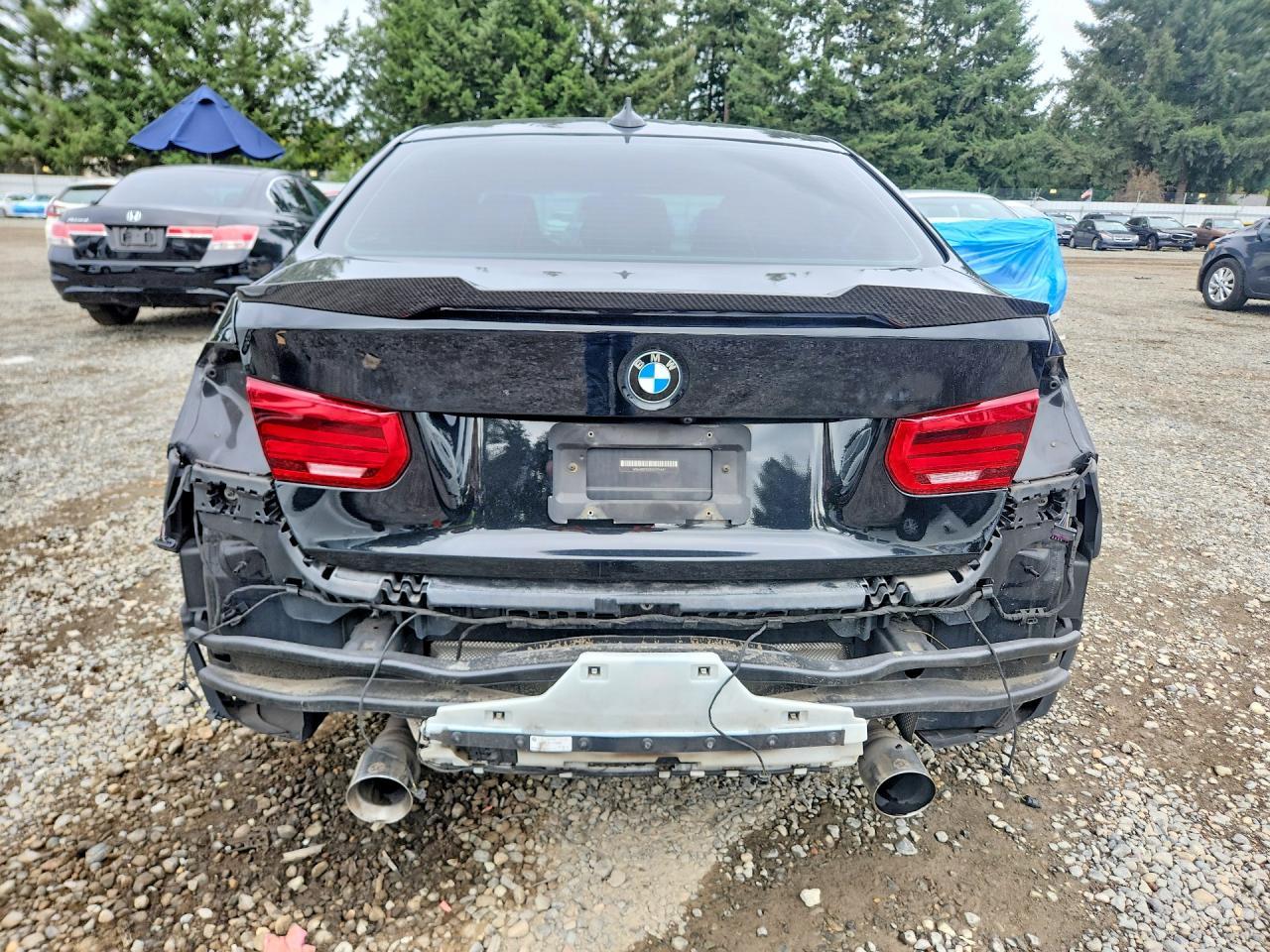 2016 BMW Seria 3 340i - zdjęcie 6