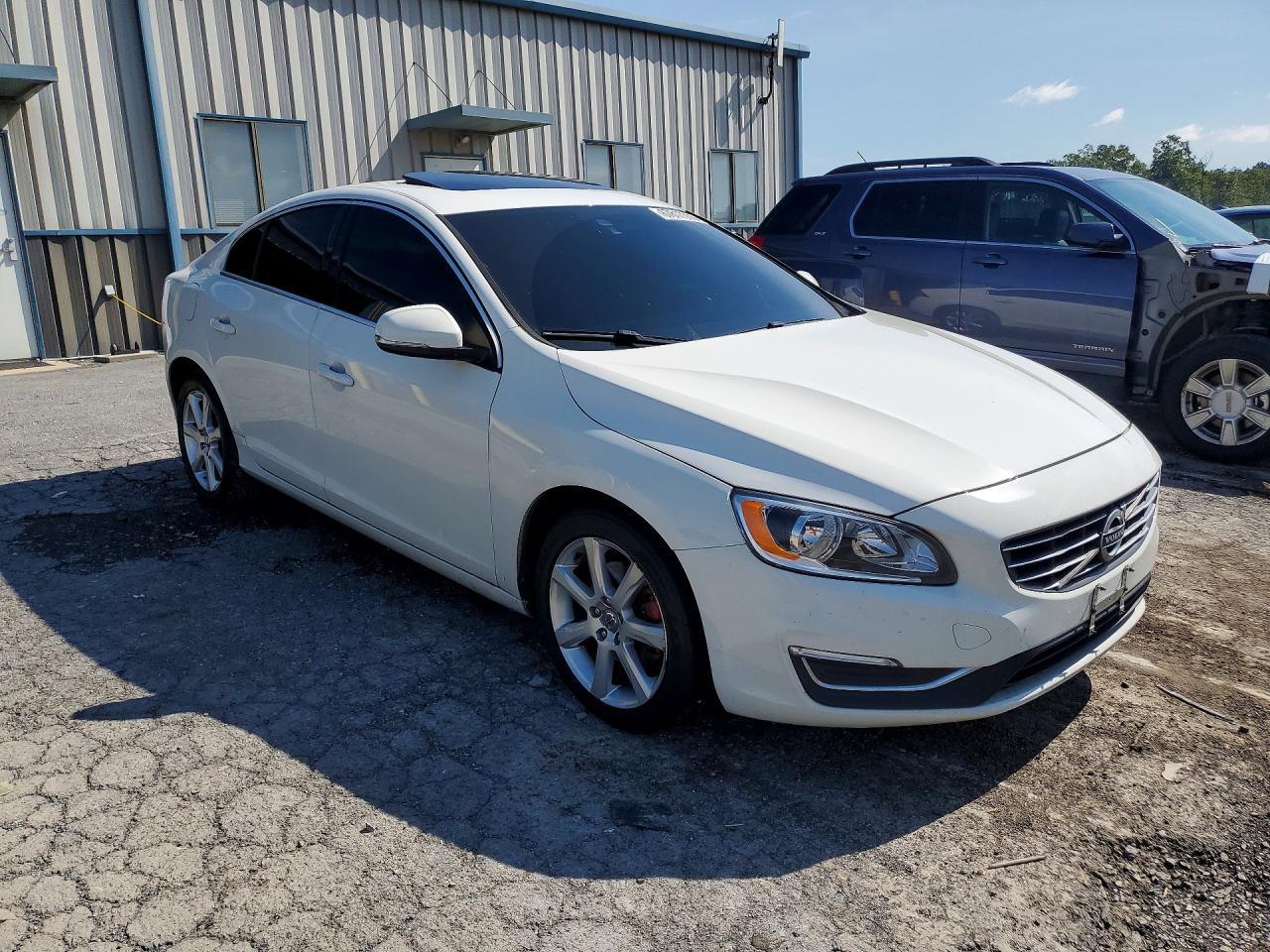 2016 Volvo S60 Premier - zdjęcie 4