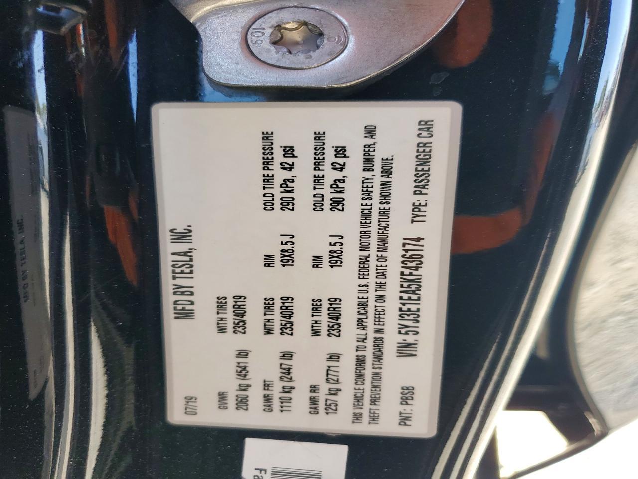 2019 Tesla Model 3 - zdjęcie 12