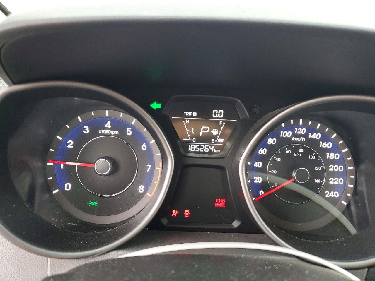 2014 Hyundai Elantra Se - zdjęcie 9