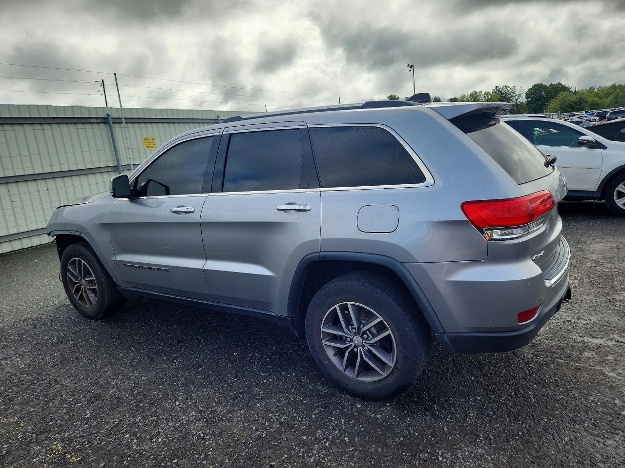 2017 Jeep Grand Cherokee Limited - zdjęcie 2