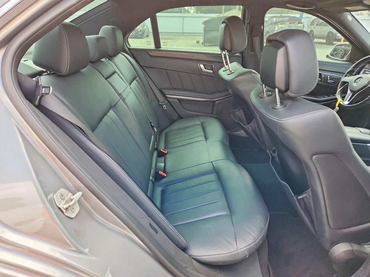2014 Mercedes-Benz E 350 - zdjęcie 10