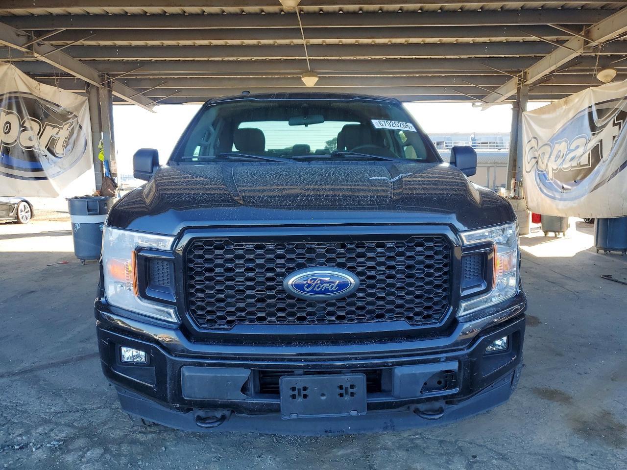 2019 Ford F150 Super Cab - zdjęcie 5