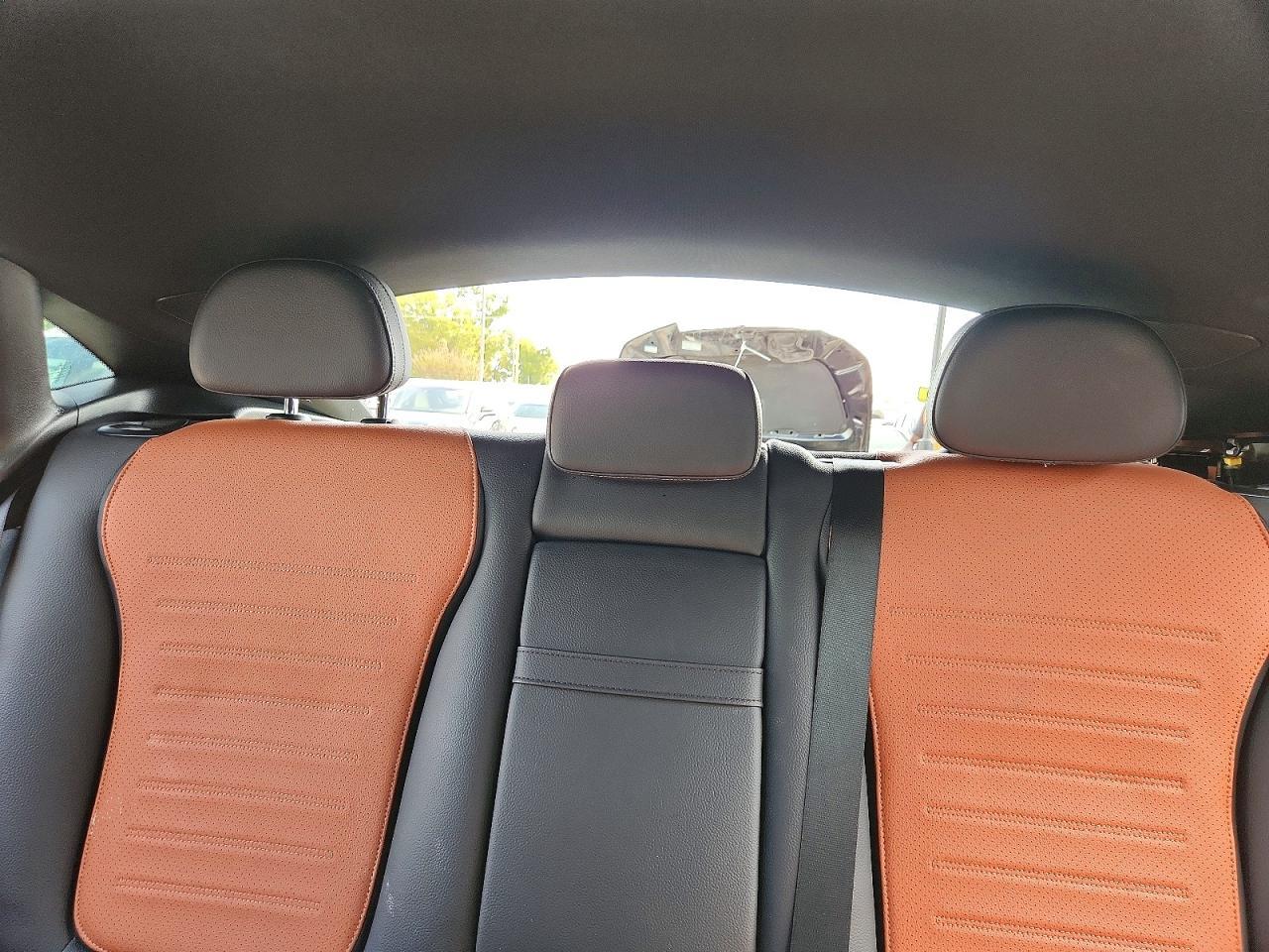 2024 Mercedes-Benz Glc Coupe 300 4Matic - zdjęcie 10
