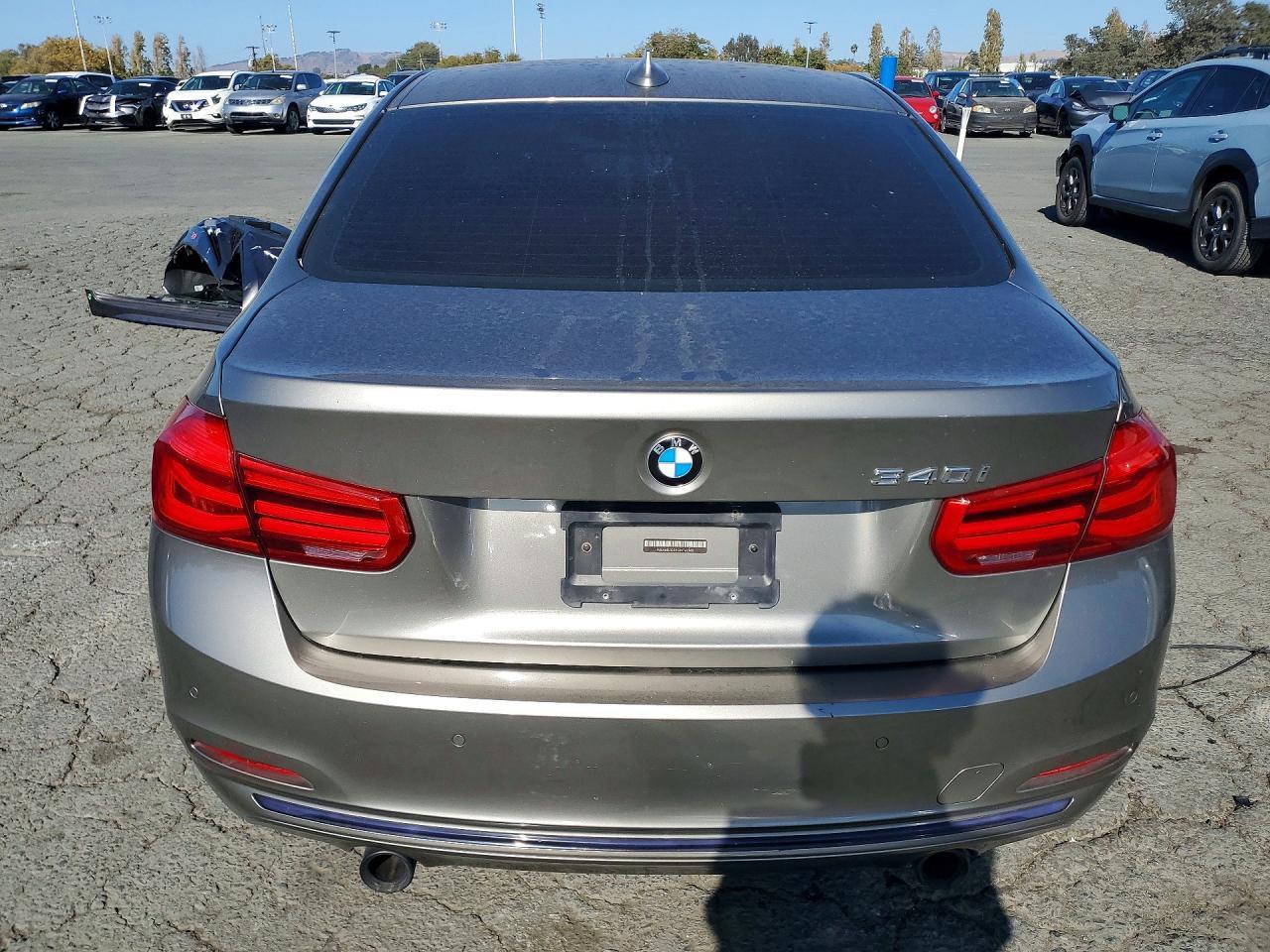 2016 BMW 340 I - zdjęcie 6