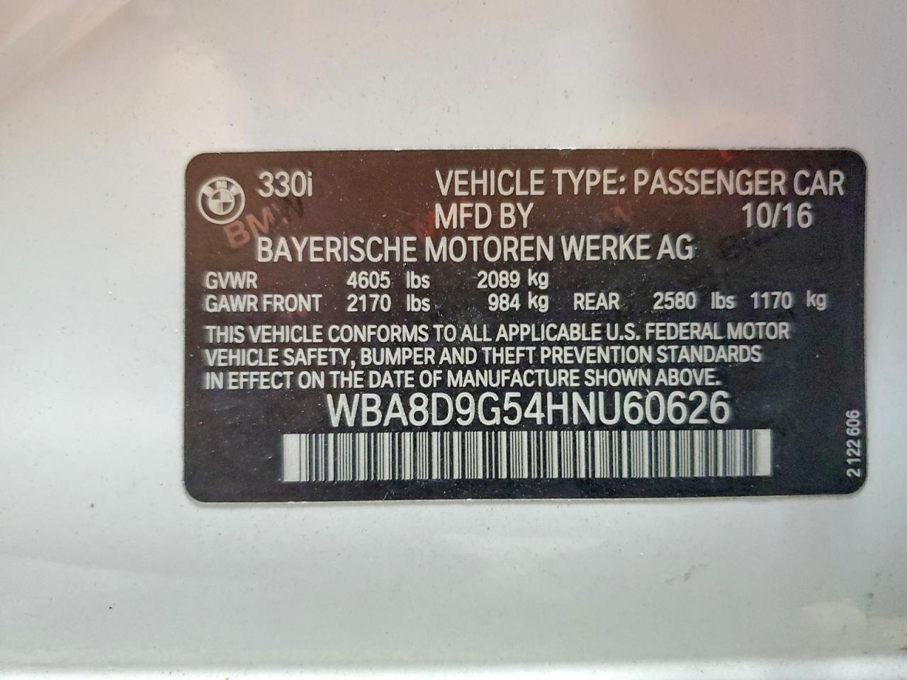2017 BMW Seria 3 330i - zdjęcie 12